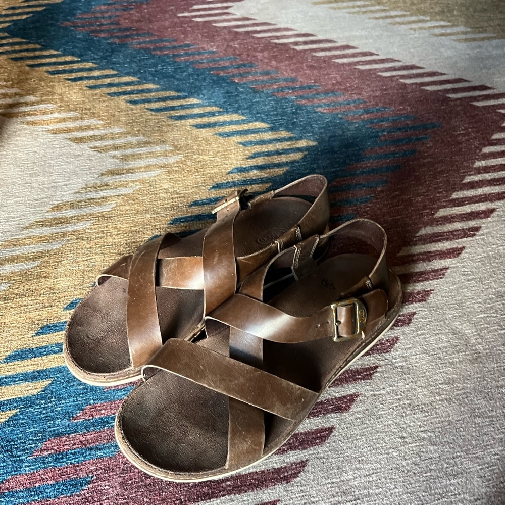 Leather Crisscross Slingback Sandals - Brown